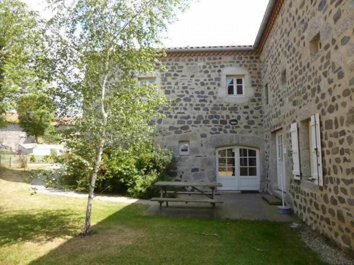 Gite Charmant Pour 8 Pers A Rauret Avec Cheminee, Terrasse Et Acces "Tourisme Et Handicap" - Fr-1-582-186 Luaran gambar